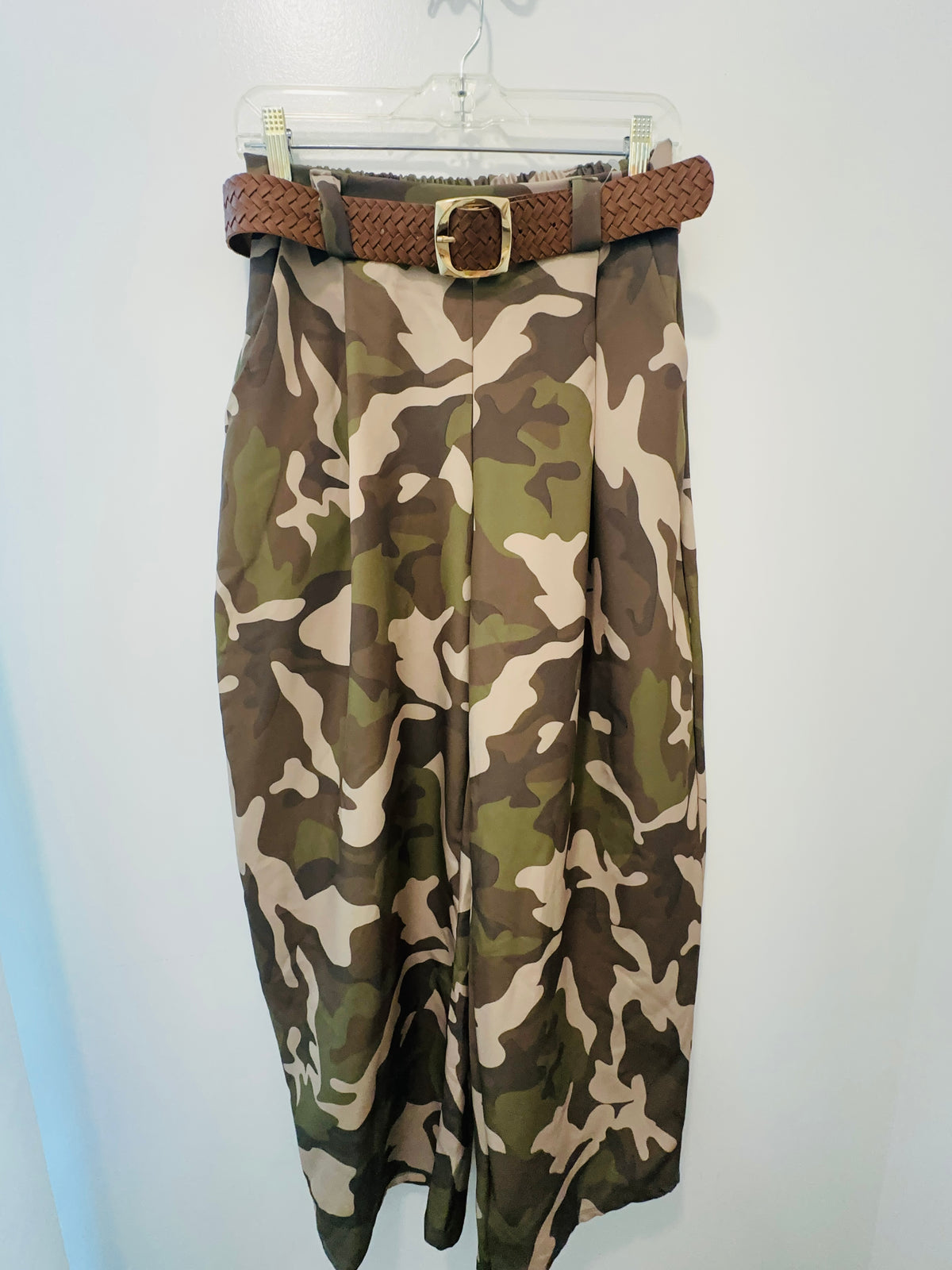 CAMO BARREL PANTS