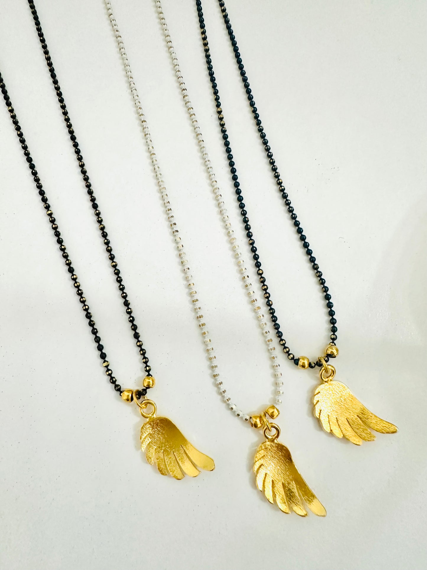 Wing Color Chain Necklace