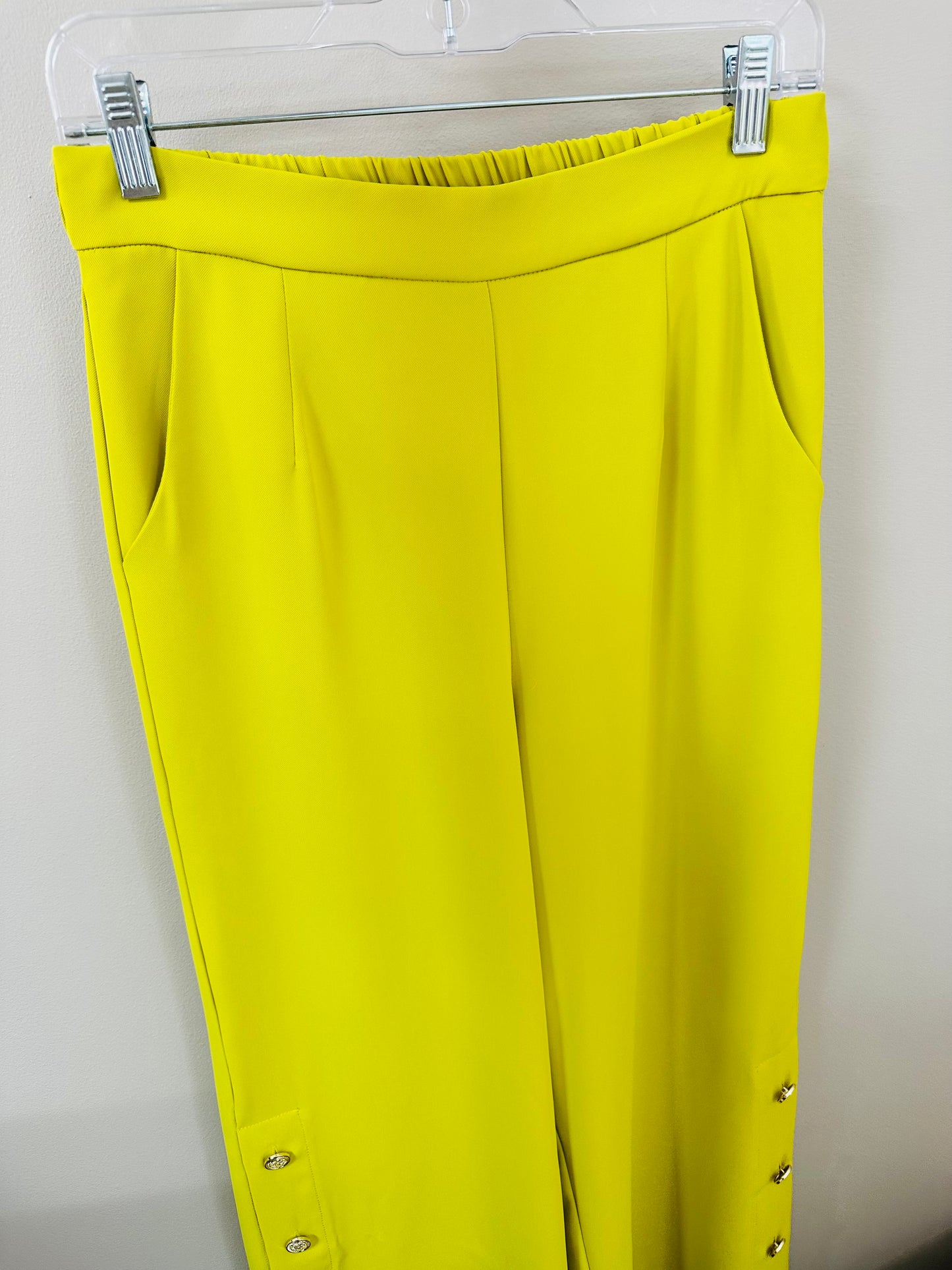 Lime Gold Buttons Set by Gracia