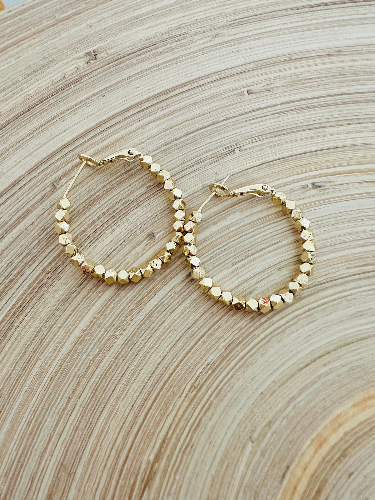 NAL HOOP EARRINGS