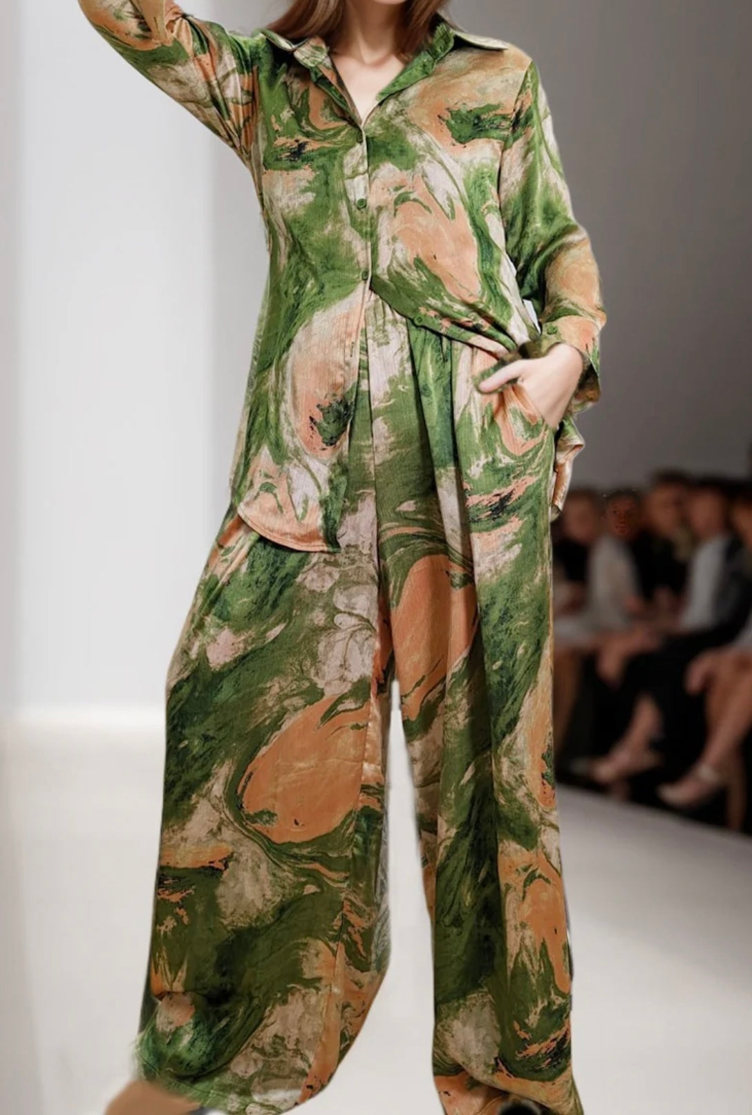 Green Satin Print Set