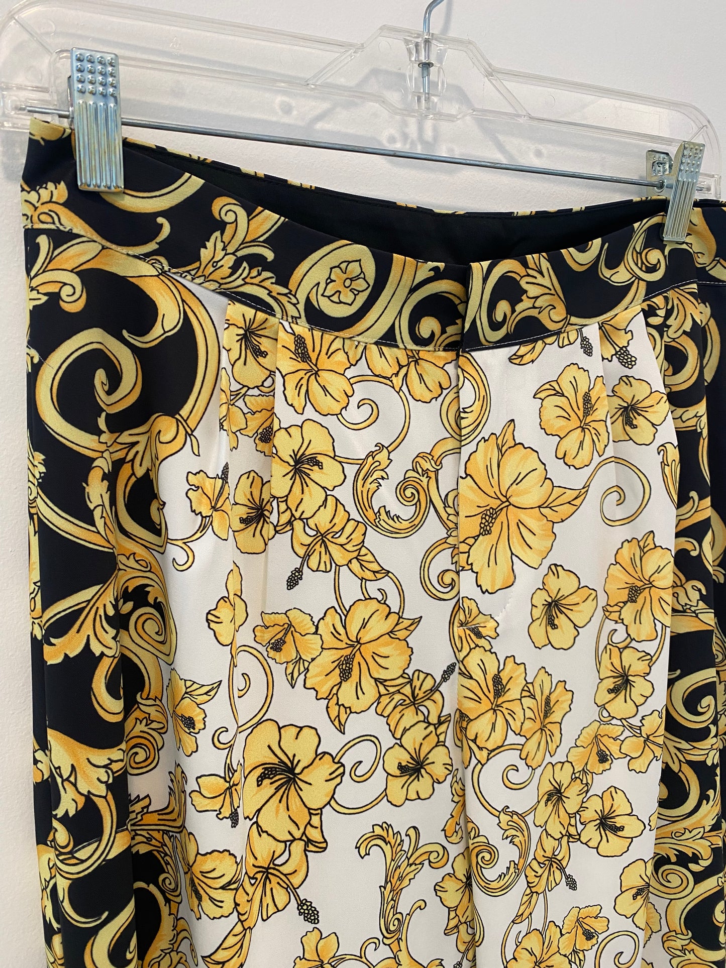 BLACK & YELLOW FASHION PANTS