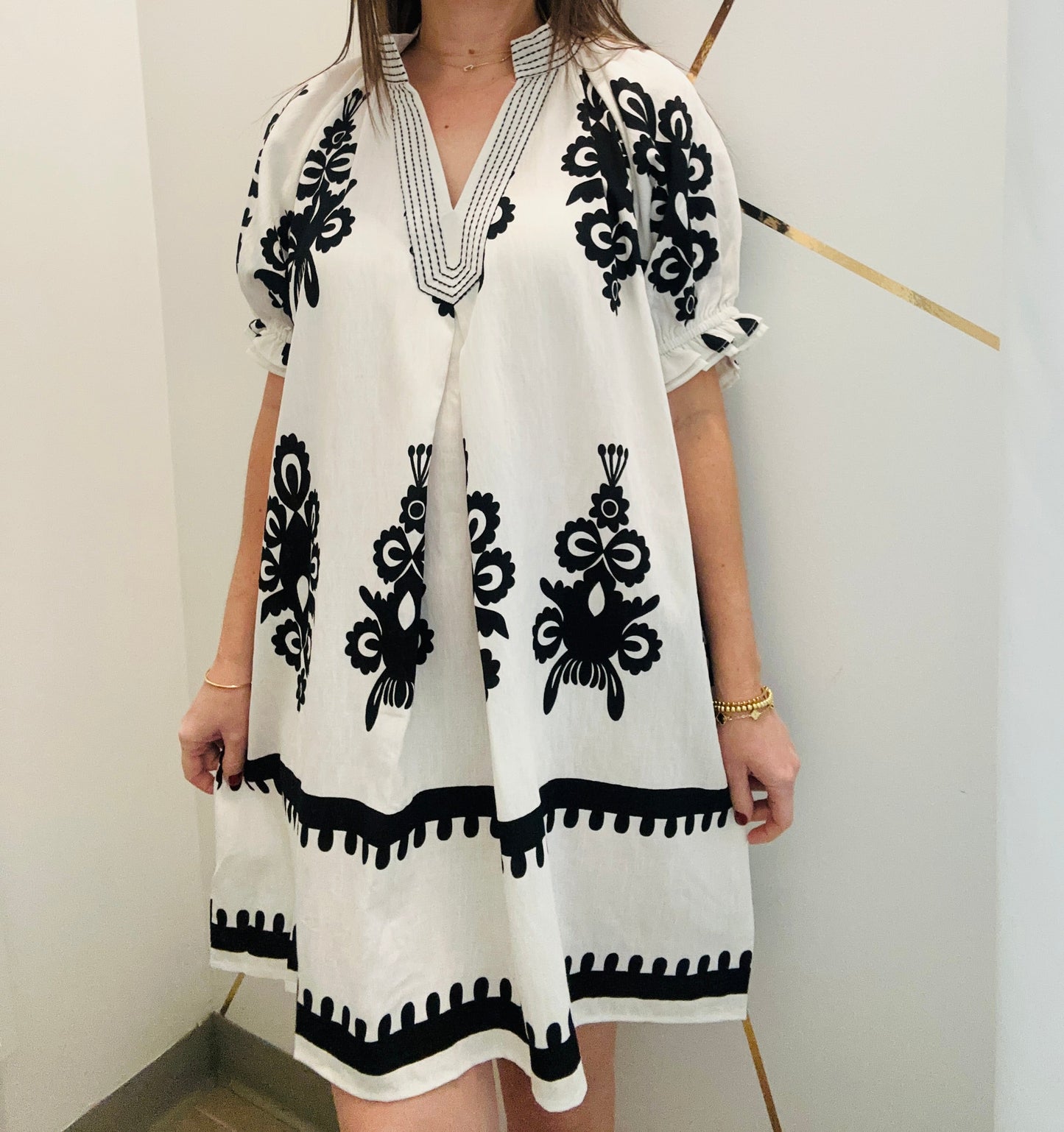 V-Neck Black & White Tunic Dress