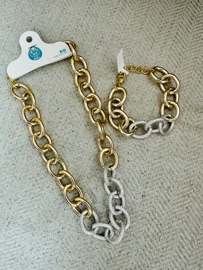 GOLD SILVER CHUNKY NECKLACE