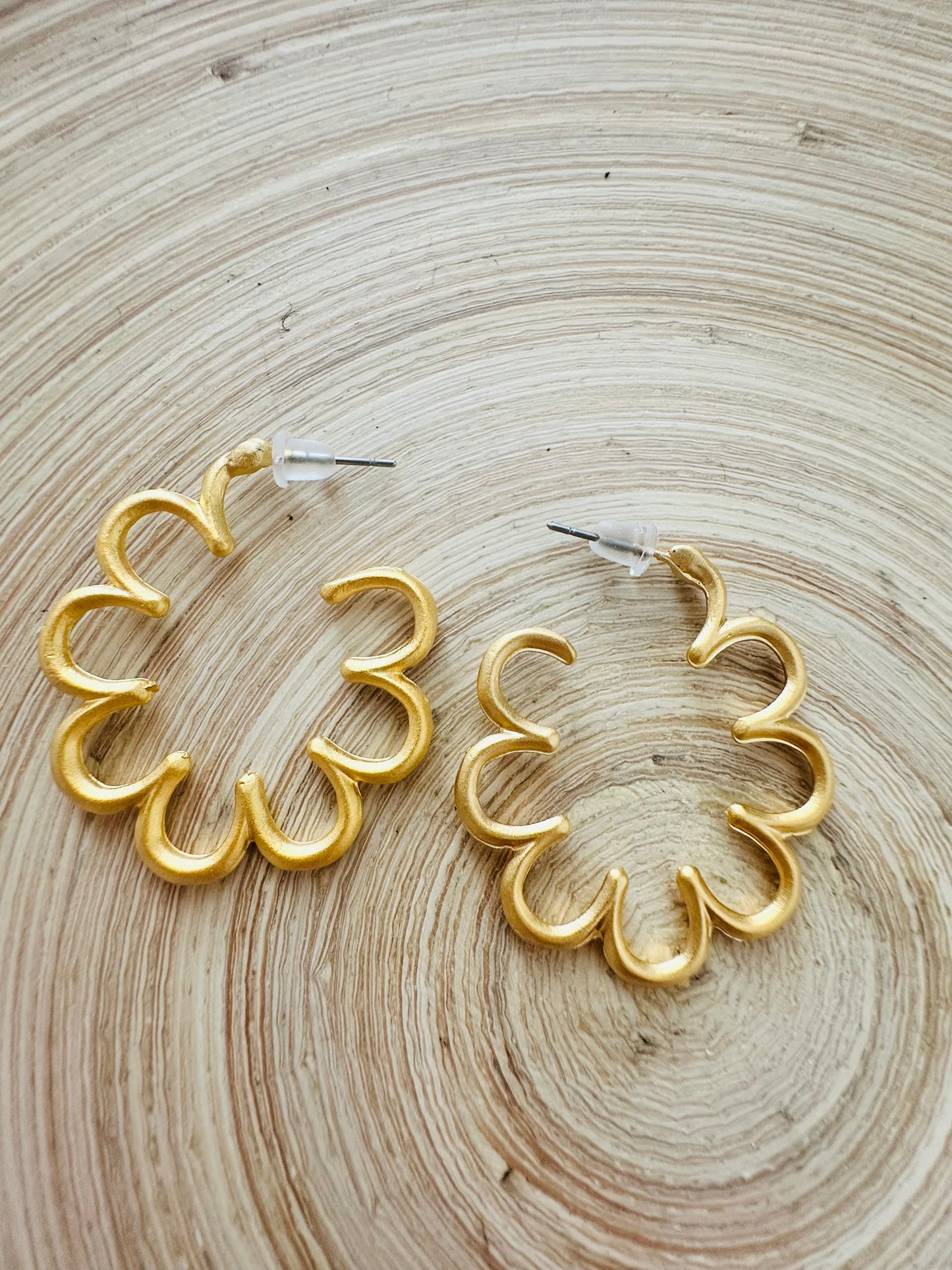 Matted Gold Flower Earrings