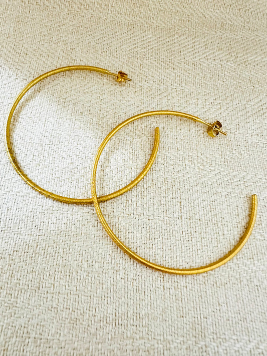 Thin Hoops Earrings Gold plated