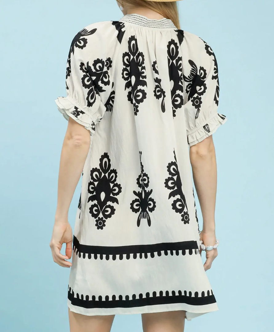 V-Neck Black & White Tunic Dress