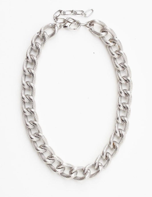 Silver Metal Chainlink Necklace