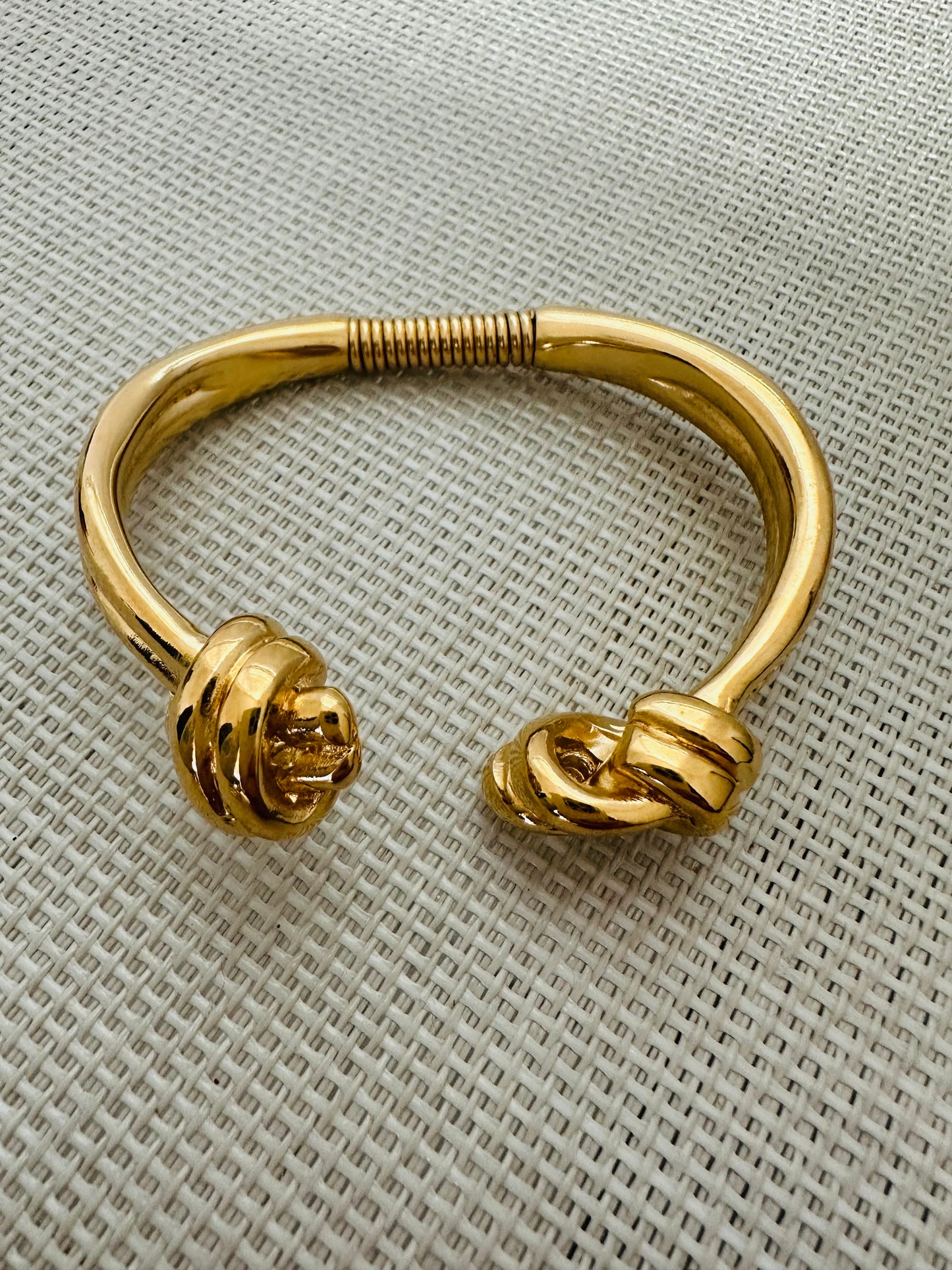 Fusion- Knot Collection