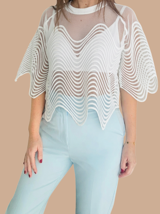 WHITE WAVED SHEER TOP