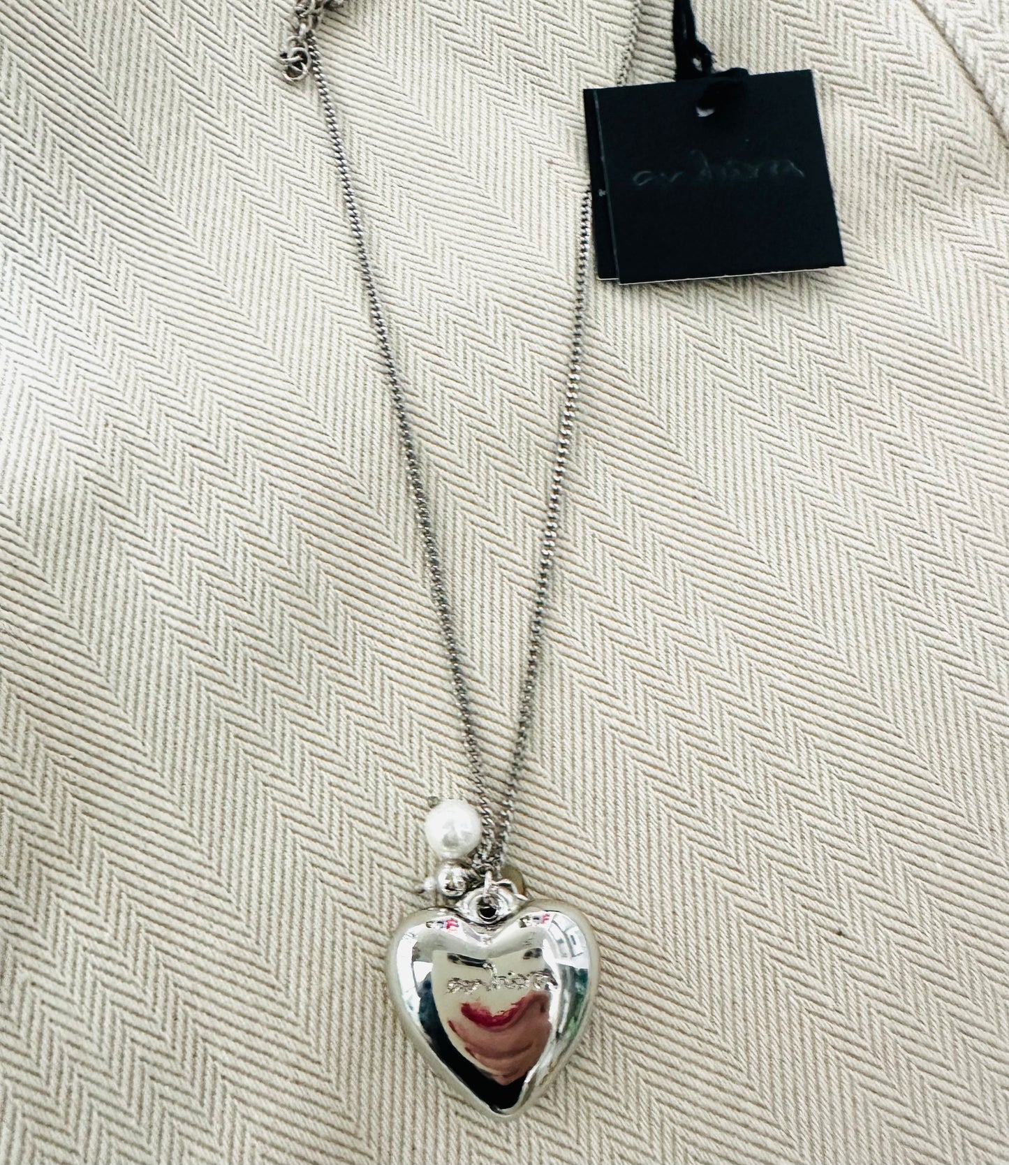 Antura Heart Necklace