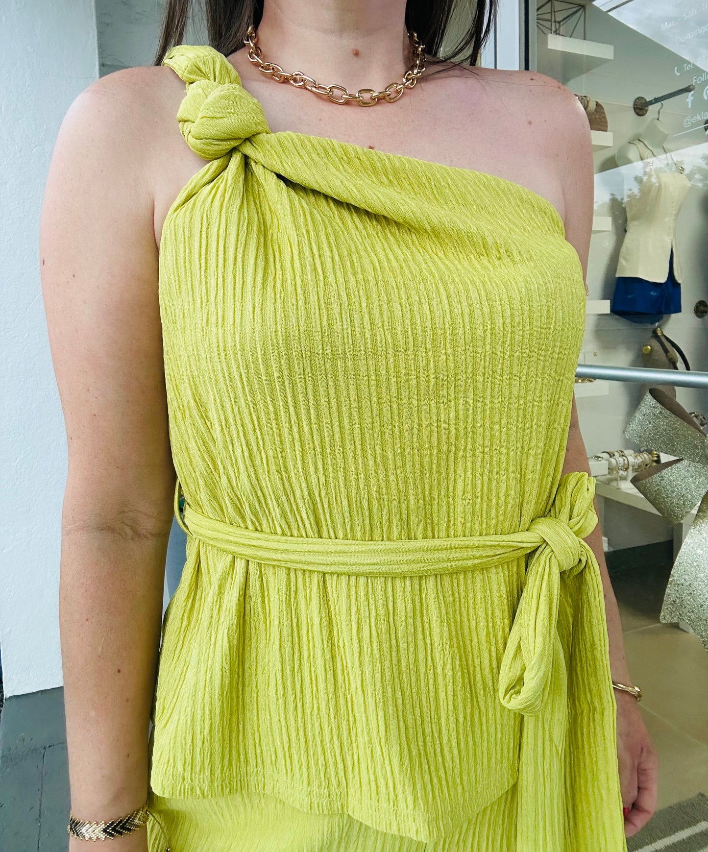 Green texture one shoulder Set