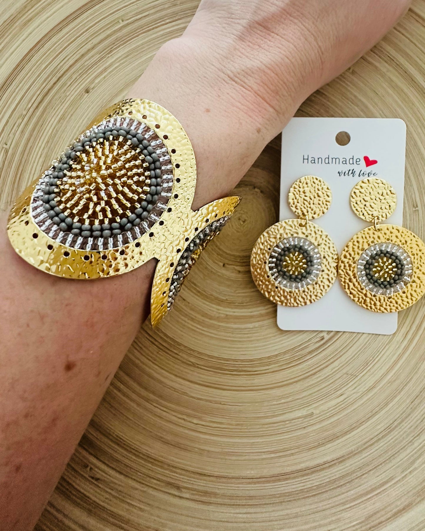 Gray/White Circle Beaded Cuff +Earrings Set