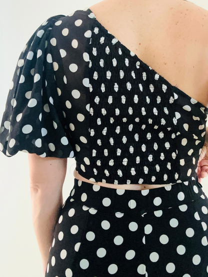 Polka Dots One Sleeve Set