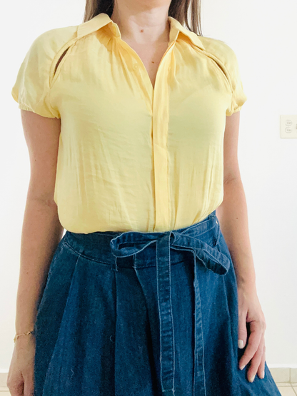 Yellow short Sleeve Blouse Cutout Detail