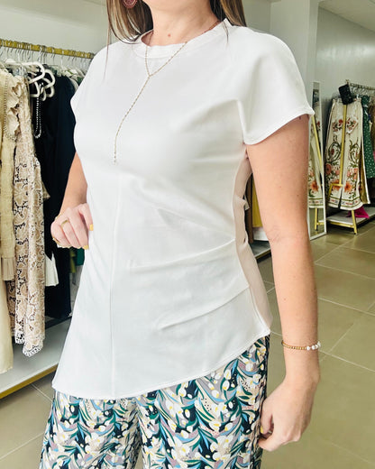 White Asymmetric Top By. Gracia