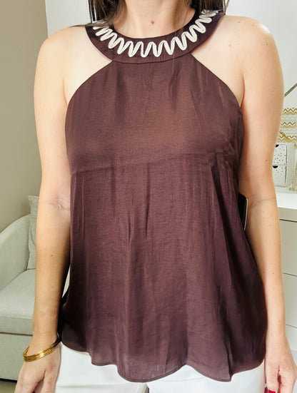 ABSTRACT APPLIQUÉ BROWN TOP