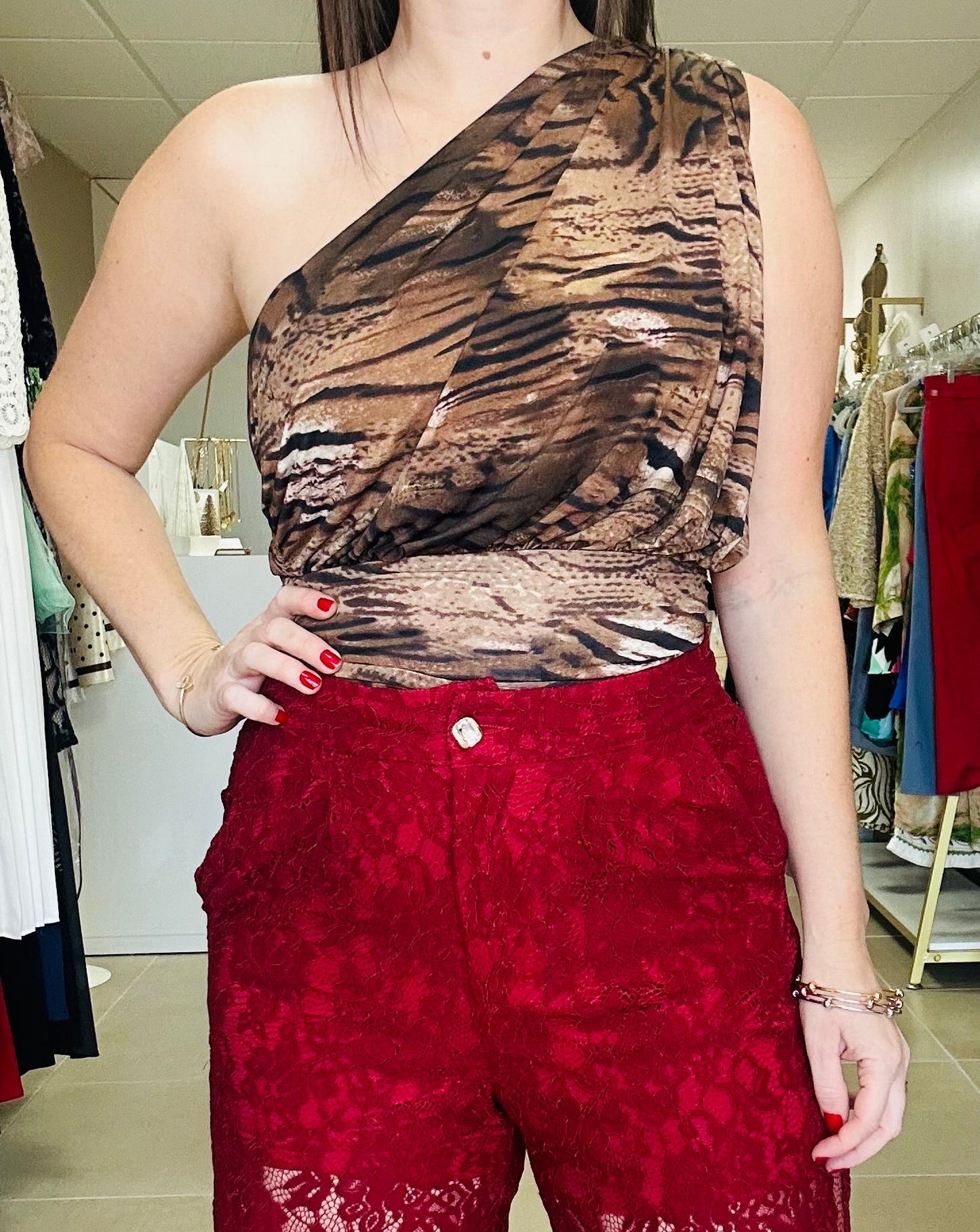 One Shoulder Brown Print Top