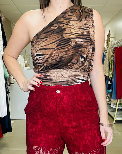 One Shoulder Brown Print Top