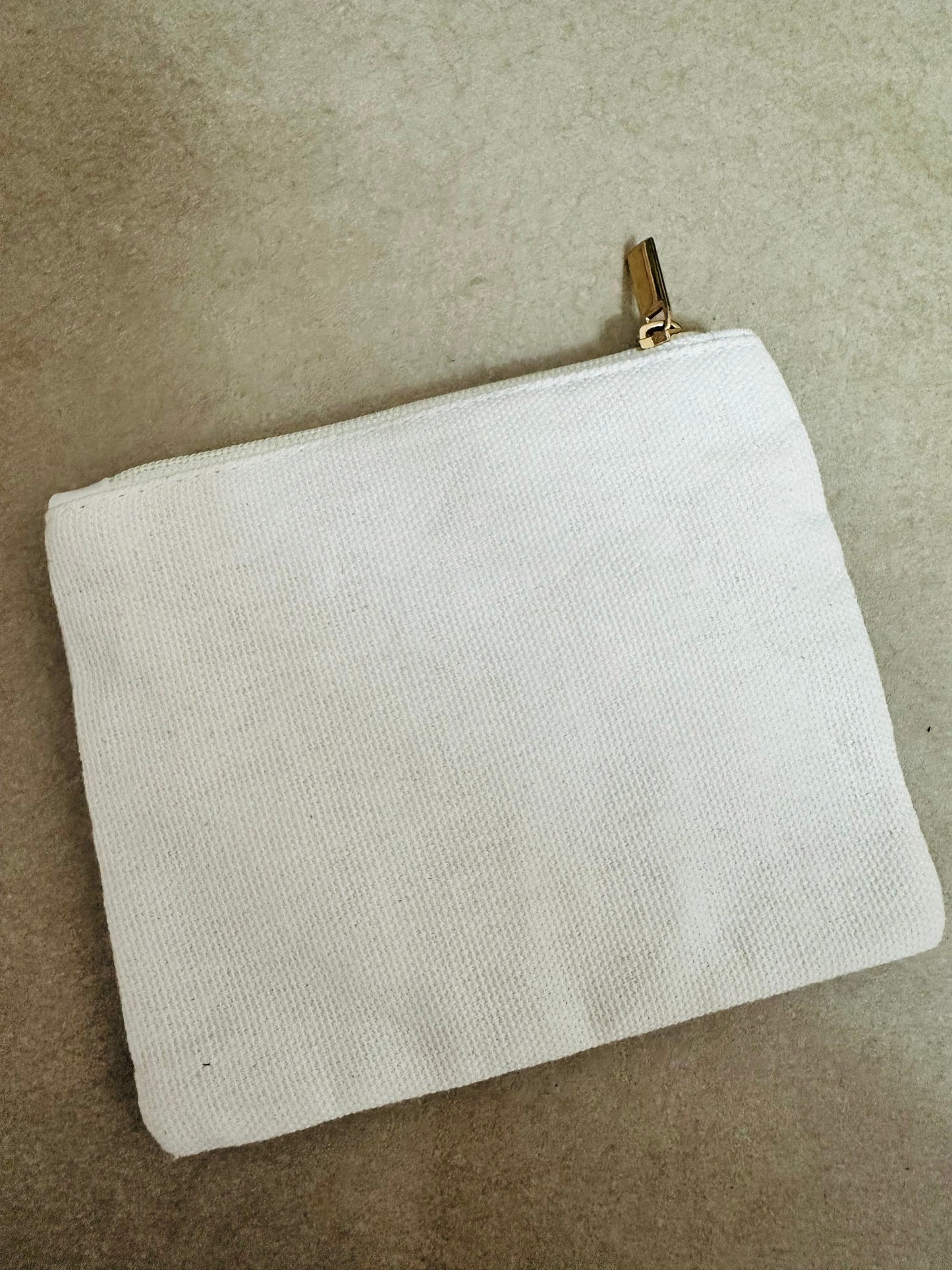 White MOM  Coin Purse