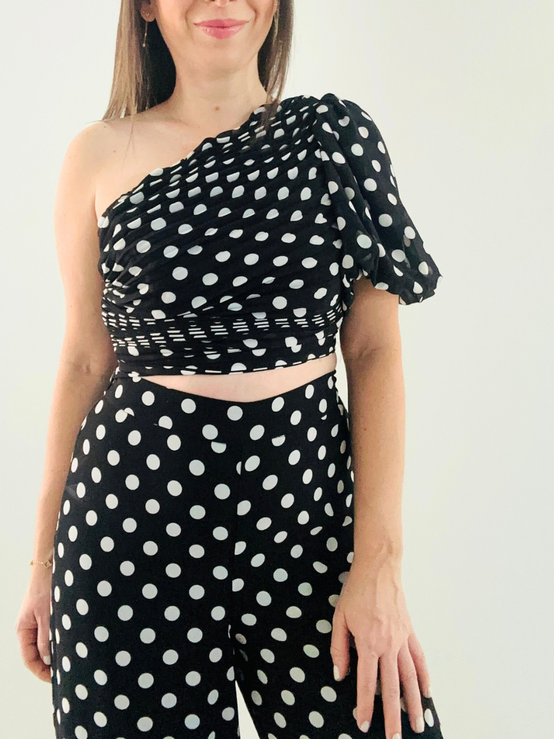Polka Dots One Sleeve Set