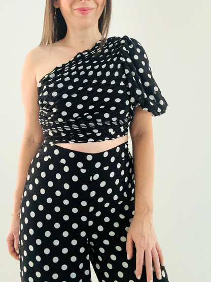 Polka Dots One Sleeve Set