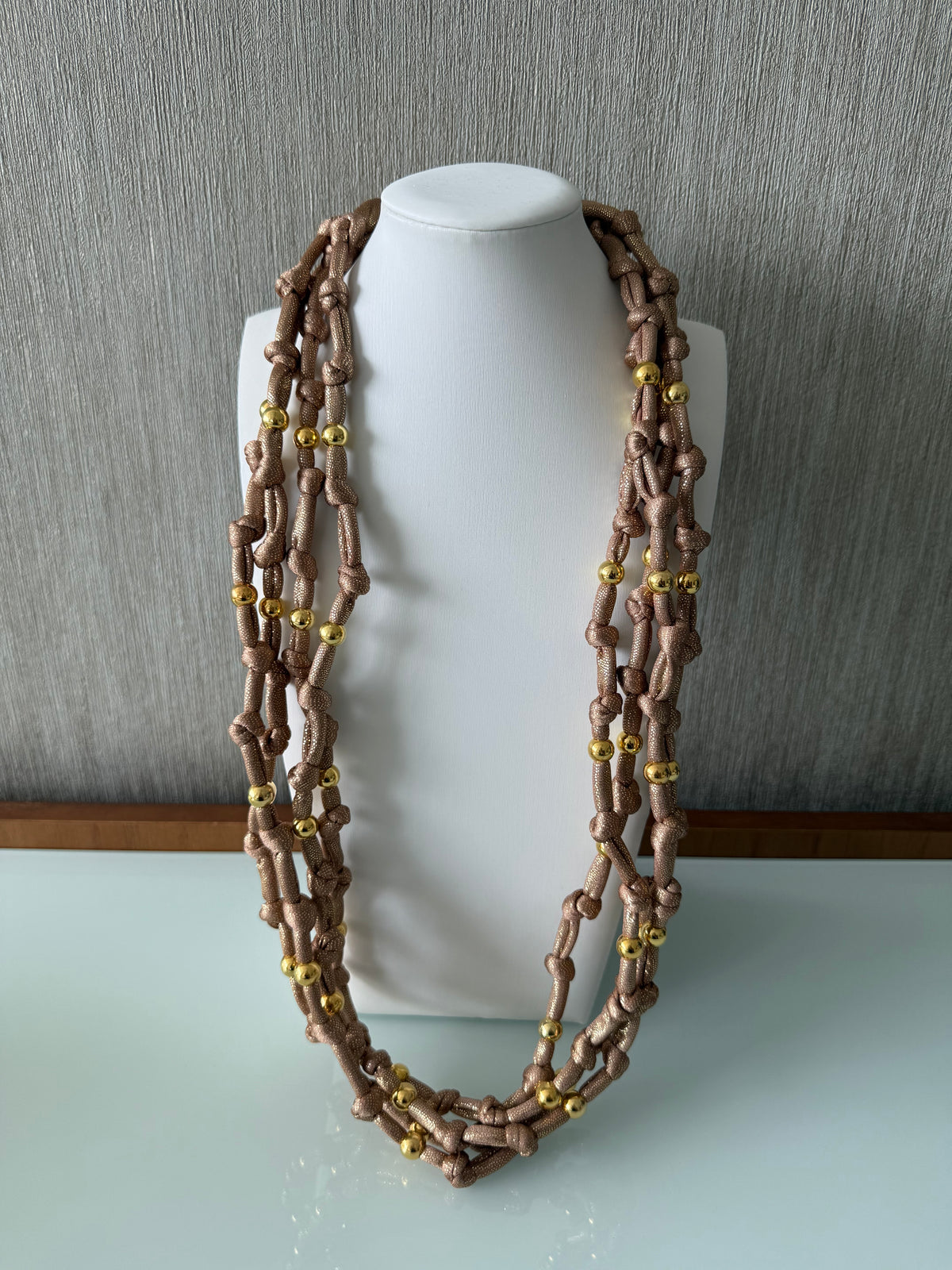 Golden Knot Elastic Necklace