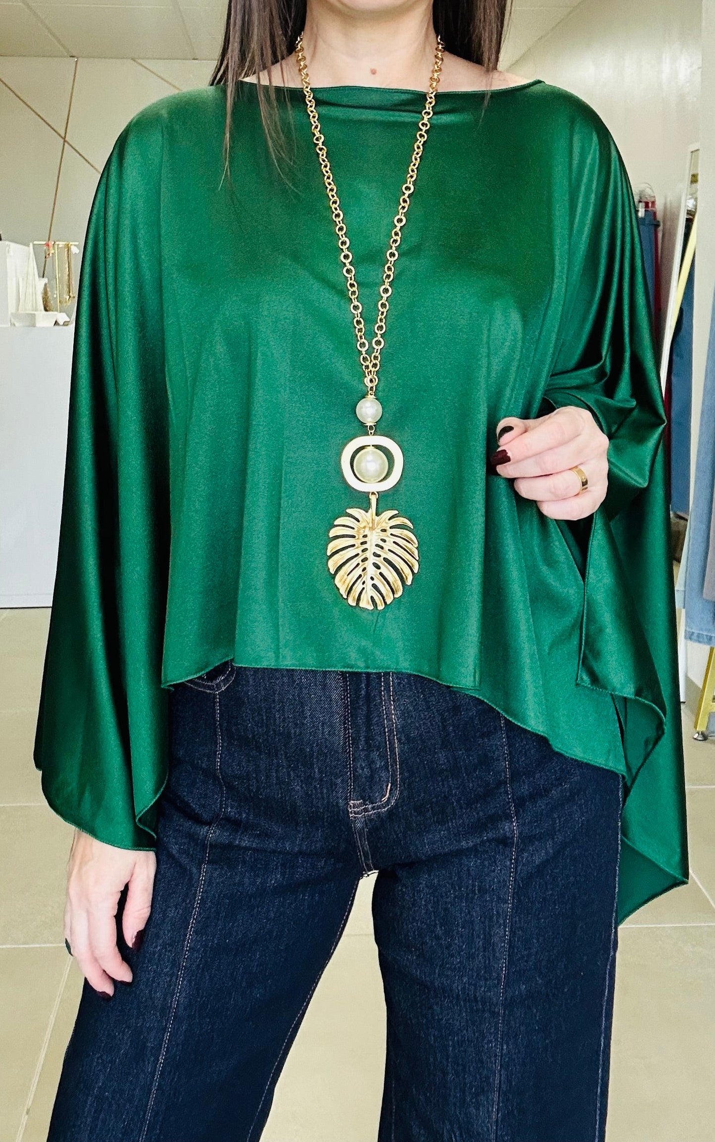 Leaf Pendant : Pearl Long Necklace Gold Plated