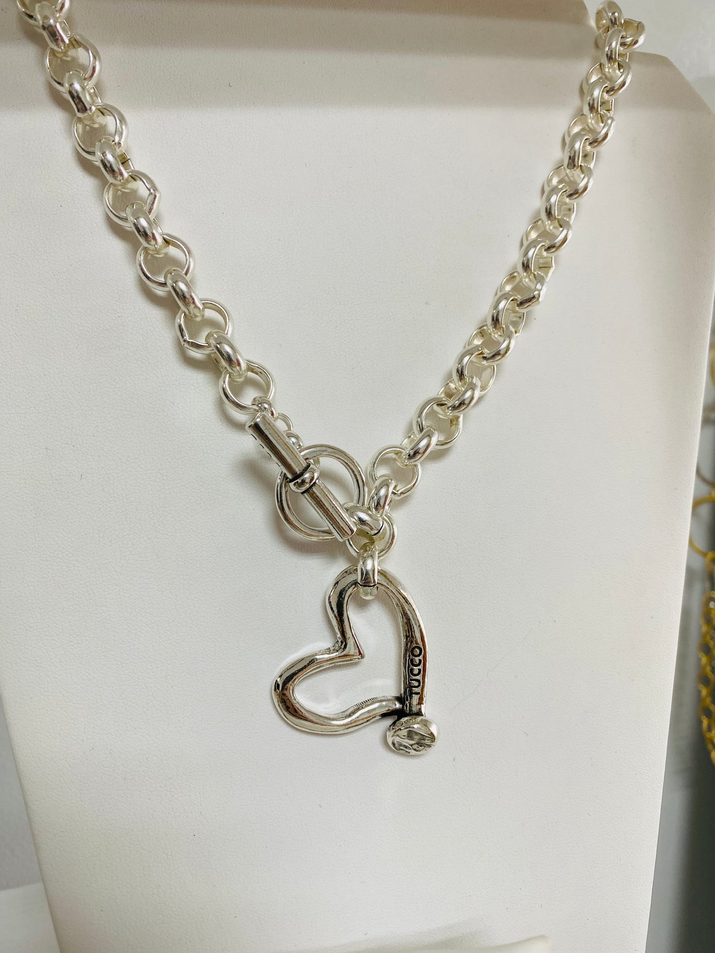 Tucco Heart short Necklace- Silver Plated